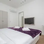 Gæstehus Bela 4*