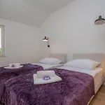 Gæstehus Bela 4*