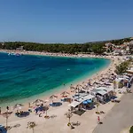 Bela Primošten