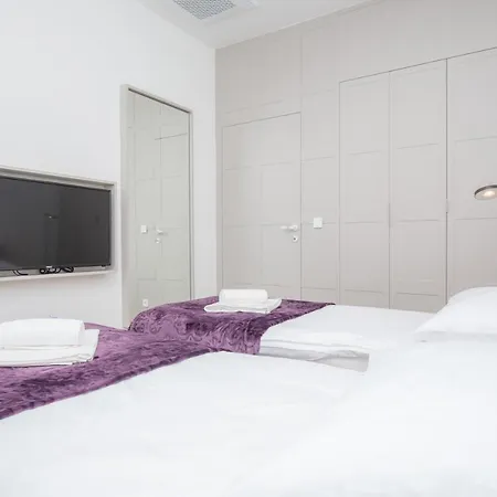 Πανσιόν Bela 4*