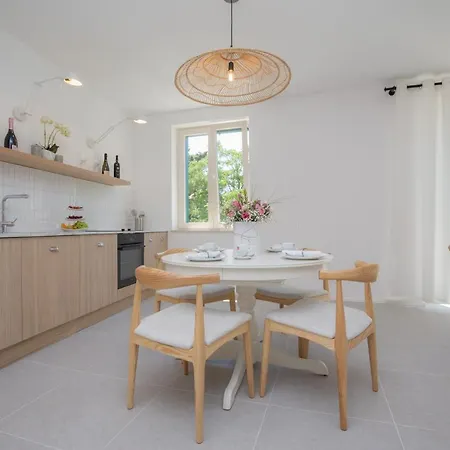 Vendégház Bela Primošten