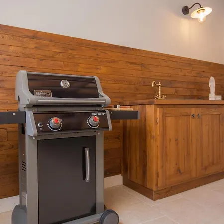 Vendégház Bela Primošten