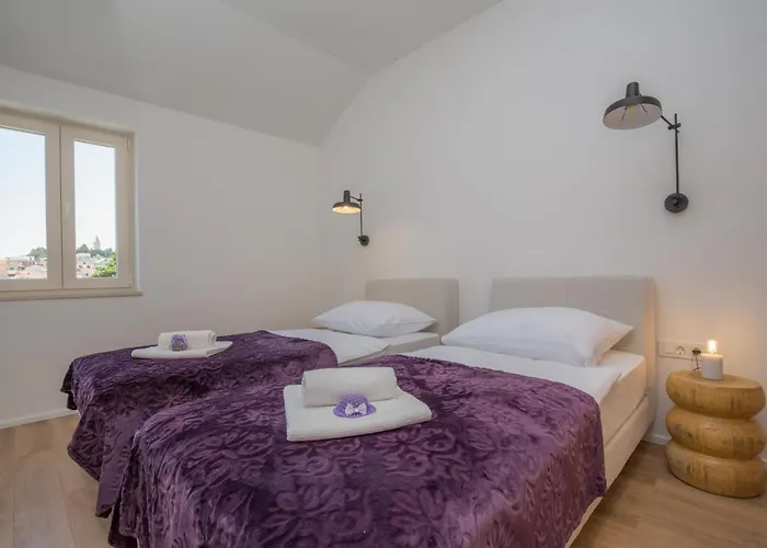 Πανσιόν Bela 4*